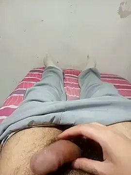 CuteAlexBoy online show from April 22, 11:50 pm