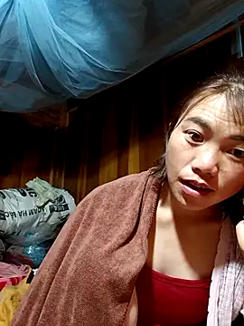 Snapshot of omai-ngot chatting on October 23, 4:39 pm omai-ngot online show from October 23, 4:39 pm