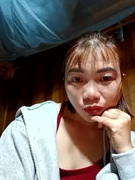 Snapshot of omai-ngot chatting on November 4, 2:49 pm omai-ngot online show from November 4, 2:49 pm