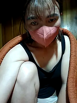 Snapshot of omai-ngot chatting on November 11, 2:44 am omai-ngot online show from November 11, 2:44 am