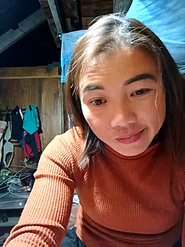 Snapshot of omai-ngot chatting on December 1, 1:16 pm omai-ngot online show from December 1, 1:16 pm