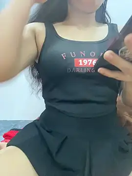 Snapshot of Nary68 chatting on October 30, 1:07 am Nary68 online show from October 30, 1:07 am