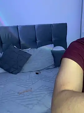 violetjack online show from March 27, 5:46 am