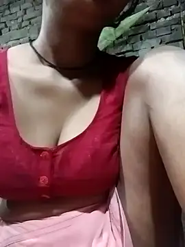 Hot Lilly02 online show from October 17, 11:40 pm