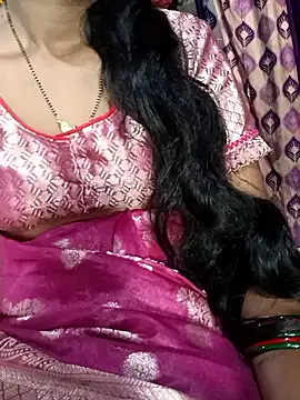 Hot Lilly02 online show from November 5, 8:25 am