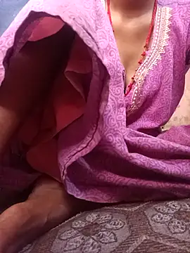 Hot Lilly02 online show from December 18, 8:42 am