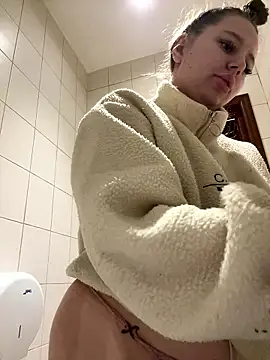 Anna Lov  online show from January 17, 12:37 am