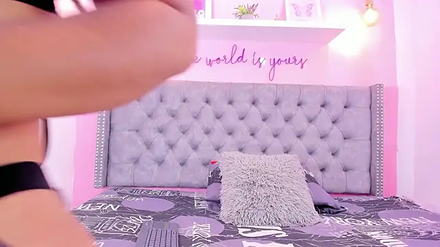 Sophiia 77 online show from February 4, 10:26 pm