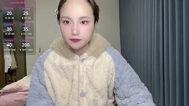 Momo-999 online show from December 4, 4:16 pm