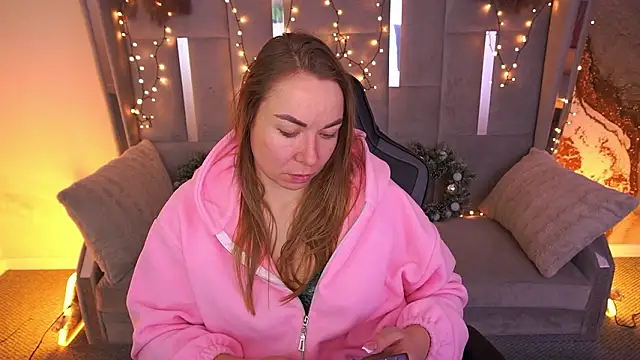 VixenMuse online show from February 3, 2:53 am