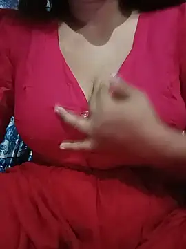 Snapshot of Fucking_Moni chatting on June 5, 4:13 pm Fucking Moni online show from June 5, 4:13 pm