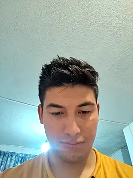 Carlosvelaz561162 online show from March 20, 7:46 am