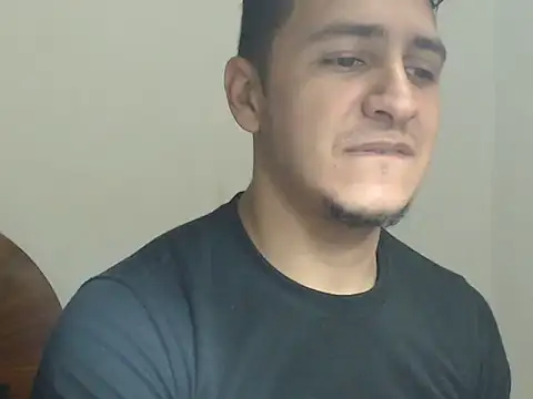 Snapshot of DarkTheKing chatting on October 19, 12:17 pm DarkTheKing online show from October 19, 12:17 pm