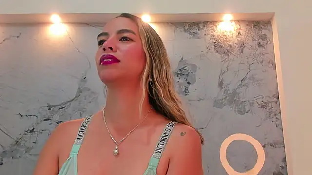 Karina chastillo online show from April 19, 11:20 am