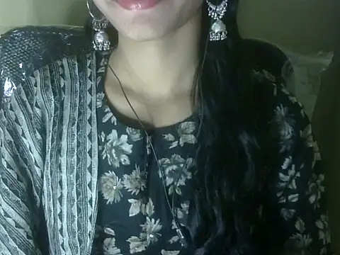 Snapshot of Shezi_N chatting on November 27, 1:02 pm Shezi N online show from November 27, 1:02 pm