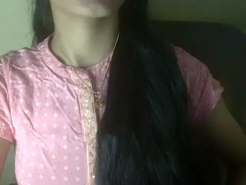 Snapshot of Shezi_N chatting on June 16, 1:47 pm Shezi N online show from June 16, 1:47 pm