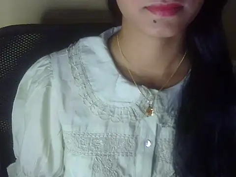 Snapshot of Shezi_N chatting on July 20, 1:46 pm Shezi N online show from July 20, 1:46 pm