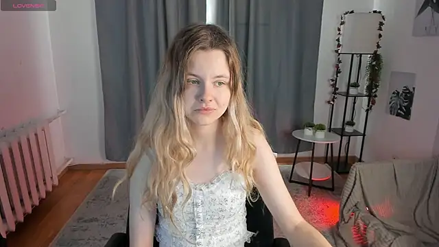 DreamSinder online show from November 16, 6:19 am