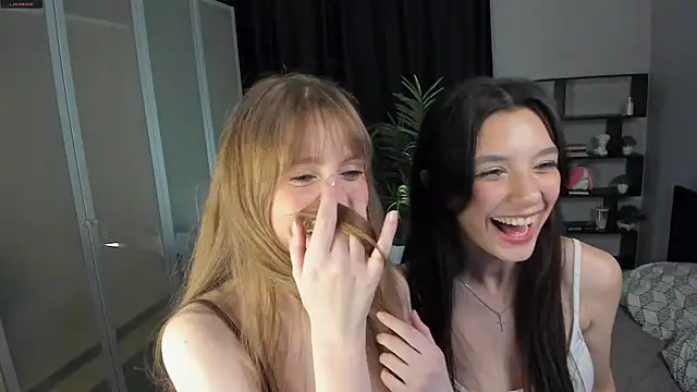 DemetraSadahiro online show from November 18, 12:20 pm