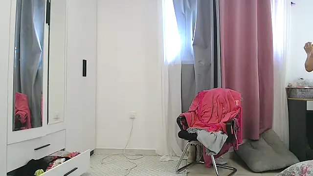 Your Desires07 online show from October 26, 10:21 am