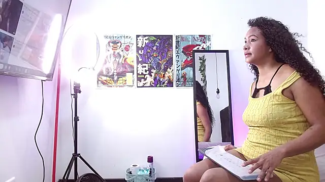 Liora Rayne online show from October 18, 1:56 pm