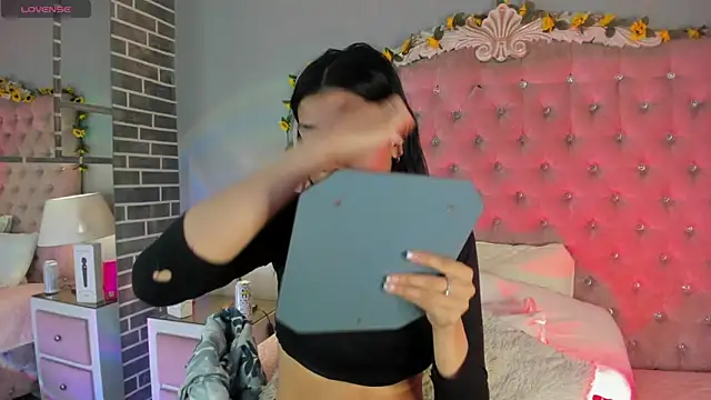 TanyaBello online show from April 23, 3:30 am