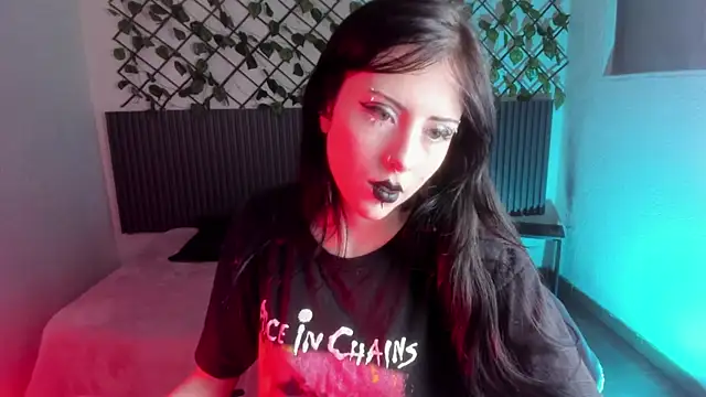 Dark Niight  online show from April 1, 1:41 pm