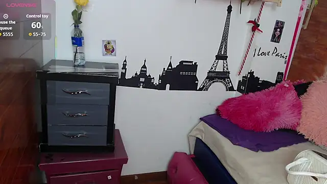 petite coral online show from March 29, 3:17 am