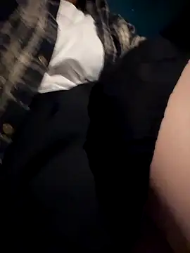 Snapshot of Alice9988 chatting on October 20, 8:04 am Alice9988 online show from October 20, 8:04 am