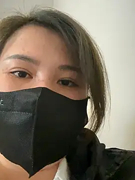 Snapshot of Alice9988 chatting on October 29, 5:53 am Alice9988 online show from October 29, 5:53 am