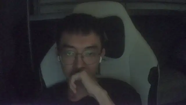 Snapshot of lalalllalooo chatting on October 16, 5:47 pm lalalllalooo online show from October 16, 5:47 pm