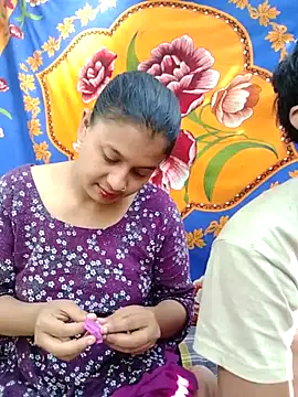 Snapshot of sexylive1100 chatting on December 5, 3:48 am sexylive1100 online show from December 5, 3:48 am