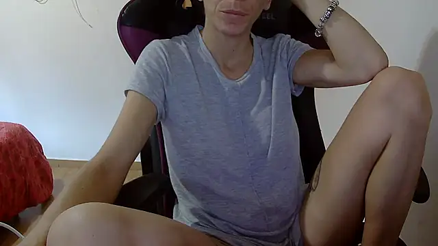 vampirosaxh online show from October 19, 11:00 am