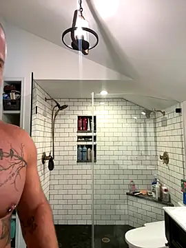 Snapshot of 1totangox chatting on October 31, 10:33 pm 1totangox online show from October 31, 10:33 pm