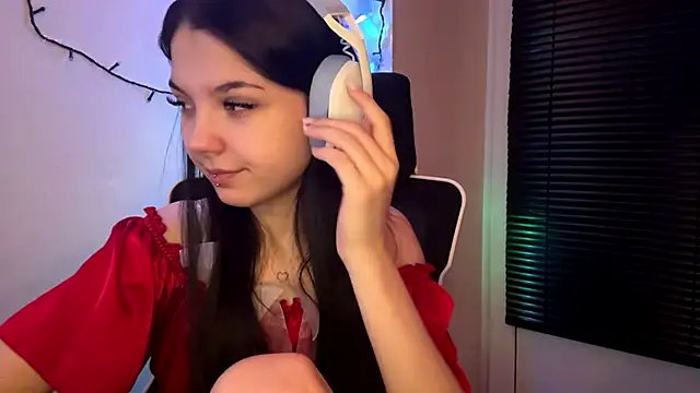 HanaMantanaDell online show from February 16, 5:20 pm