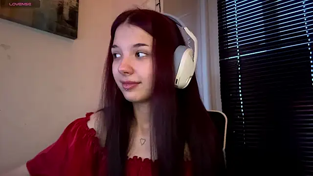 HanaMantanaDell online show from April 29, 3:27 pm