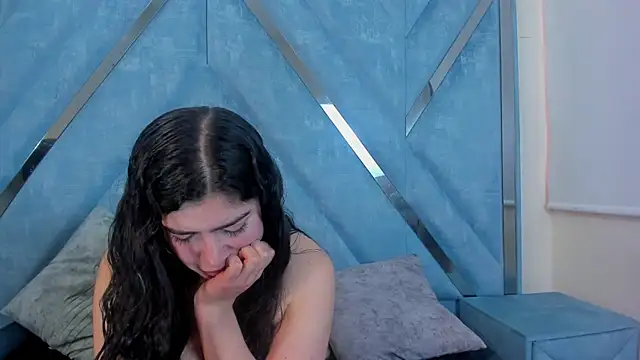 talialadyx online show from February 11, 12:43 pm