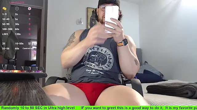 SugaredDigit online show from October 18, 9:15 pm