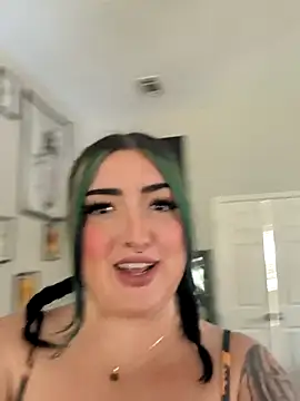 ImKatMeow online show from April 23, 4:53 pm