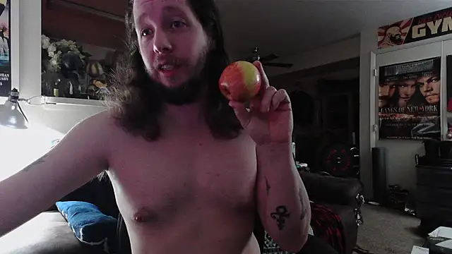 biggerisbetter12 online show from April 20, 6:05 am