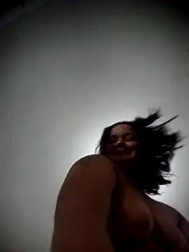 ana5y online show from April 25, 5:32 pm