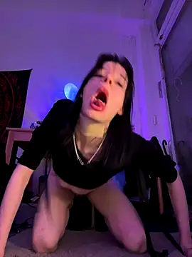 Snapshot of -ledugaga- chatting on October 25, 6:46 pm -ledugaga- online show from October 25, 6:46 pm