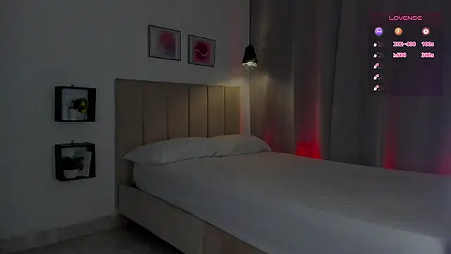 Little Emma 11 online show from November 9, 12:03 pm