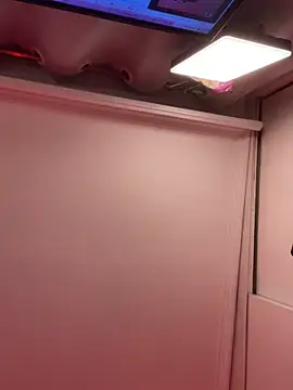 elegant  rouse online show from February 16, 1:46 am