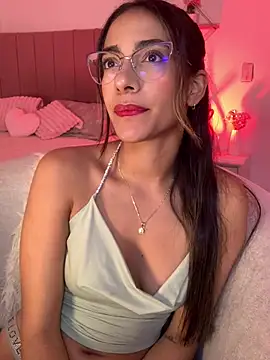 elegant  rouse online show from April 17, 10:35 pm