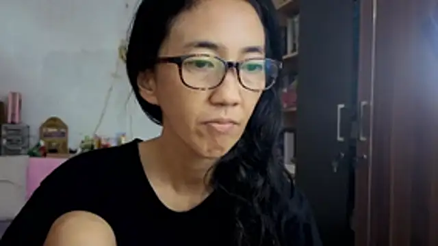 princessD077 online show from February 22, 6:46 am