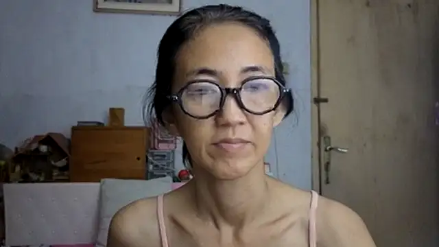 Snapshot of princessD077 chatting on April 30, 4:57 pm princessD077 online show from April 30, 4:57 pm