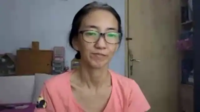Snapshot of princessD077 chatting on June 3, 4:45 pm princessD077 online show from June 3, 4:45 pm