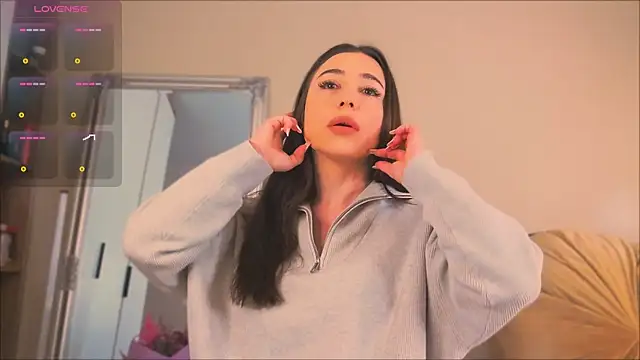 InsideMia online show from April 27, 7:28 am