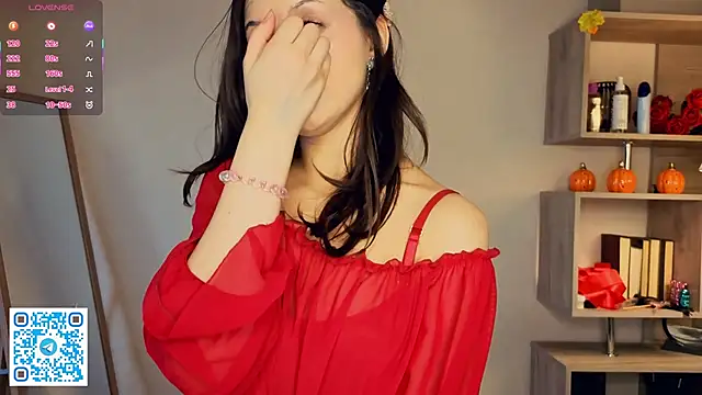 ClarissaMaheia online show from April 22, 7:15 pm